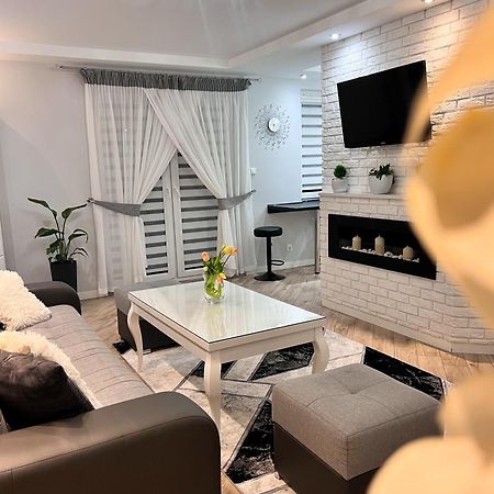 Apartament Zamojski Mlynska Zamość Esterno foto