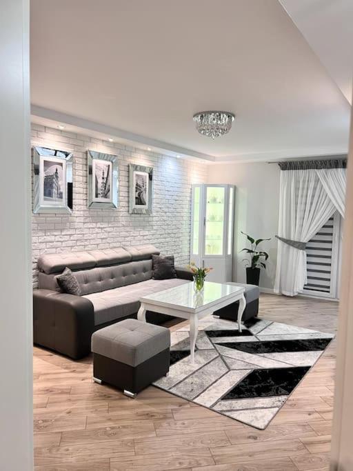 Apartament Zamojski Mlynska Zamość Esterno foto