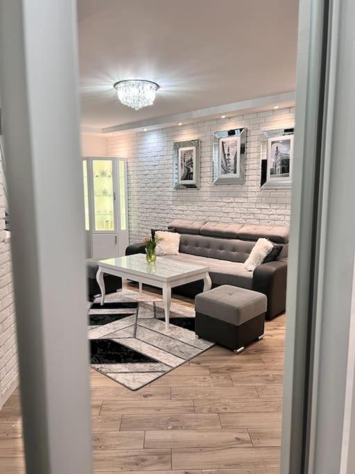 Apartament Zamojski Mlynska Zamość Esterno foto